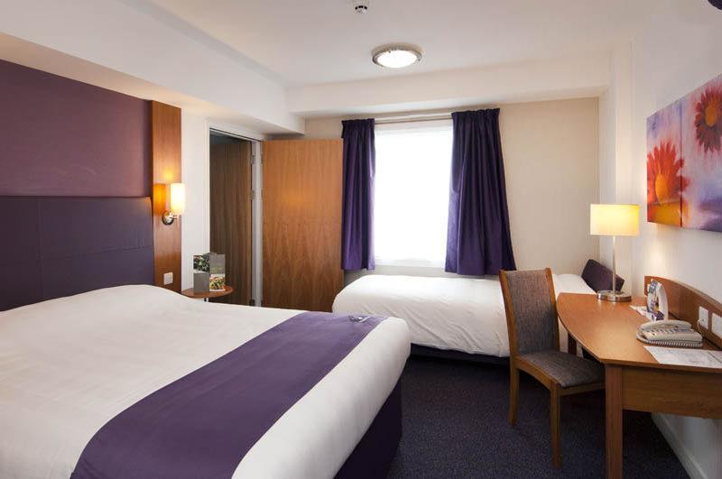 Premier Inn East Midlands Airport Diseworth Buitenkant foto